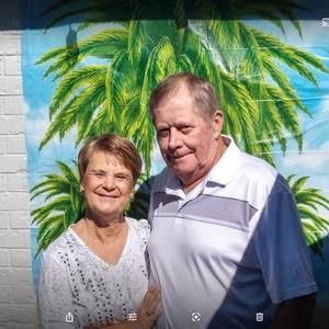 Meet your Posher, Rene